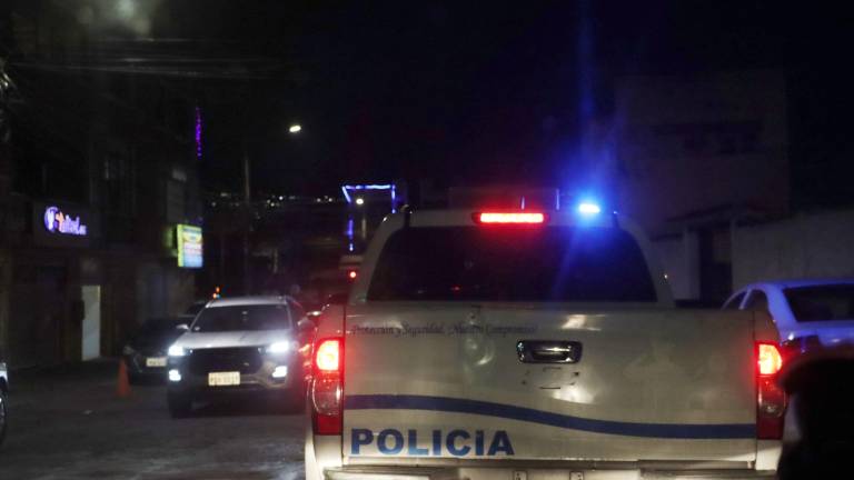 Operativo Apolo 18 deja más de una decena de detenidos y armas incautadas en el sur de Quito