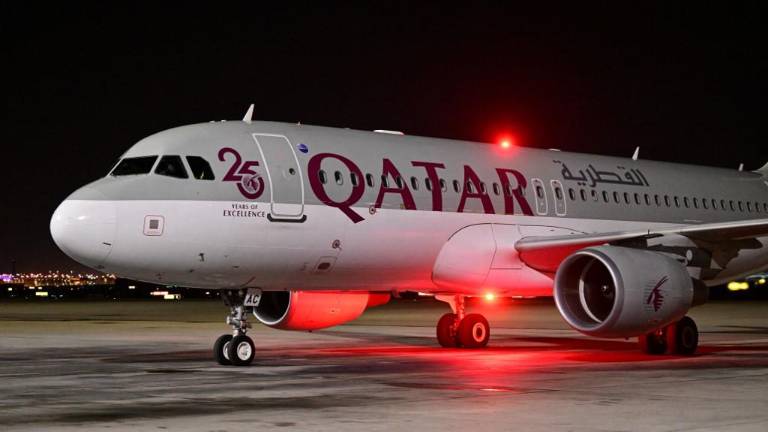 Incautan pastillas y hachís en maleta de pasajero por primera vez durante el Mundial de Catar