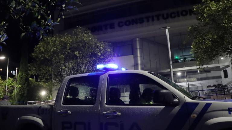 Jueces de la Corte Constitucional fueron evacuados ante una alerta por un presunto artefacto explosivo