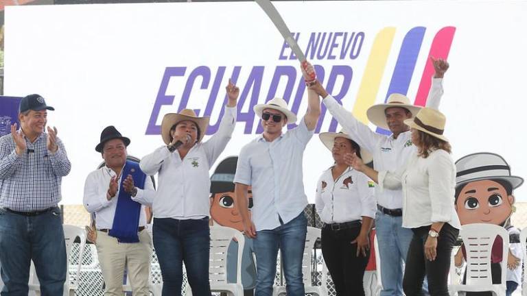 Daniel Noboa crea bono de USD 800 para agricultores afectados por la temporada invernal