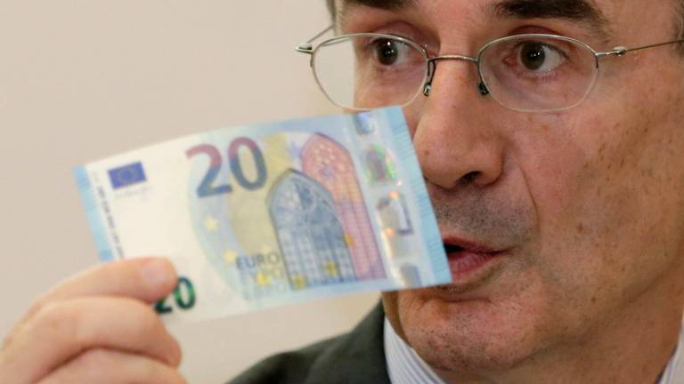 El nuevo billete de 20 euros circula mañana
