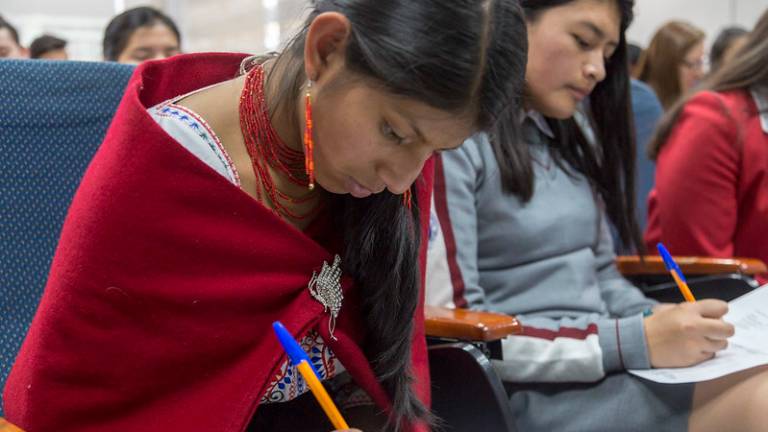 Ministerio de Educación anuncia dos pruebas: para bachillerato e ingreso a universidades