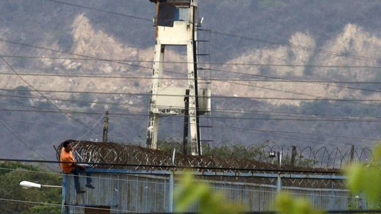 Un reo muere en prisión escenario de la mayor masacre carcelaria de Ecuador