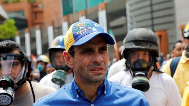 Capriles: Maduro no viajó a Ecuador para evitar &quot;preguntas incómodas&quot;