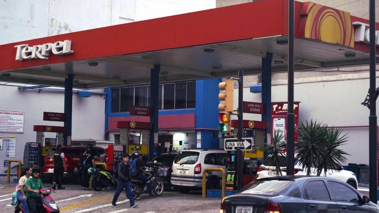 ¿En cuánto se acordó congelar el precio del diésel tras el acuerdo para poner fin al paro en Imbabura?