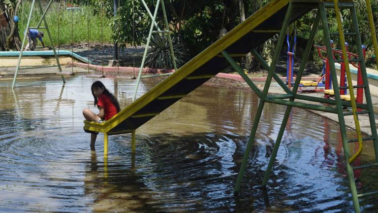 Microvistazo | Lluvias en Ecuador dejan tres fallecidos y más de 23.000 personas impactadas en 22 provincias