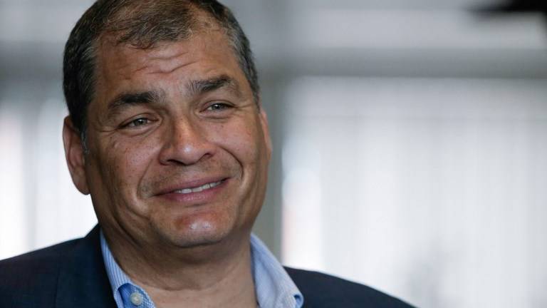 Correa, de la popularidad del poder al fantasma de la prisión