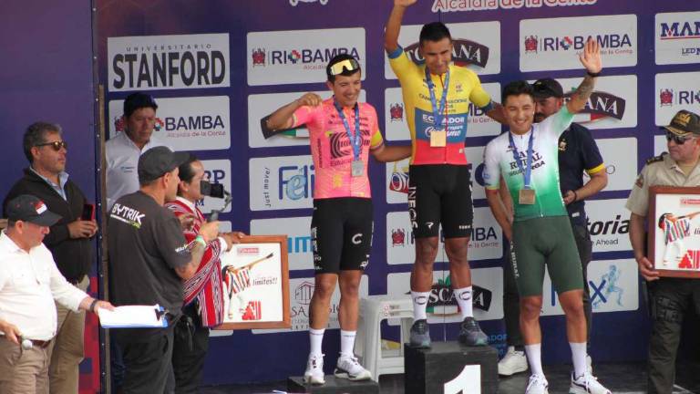 Jonathan Narváez, del Ineos Grenadiers, es campeón nacional de ruta por segunda ocasión. En el segundo lugar se ubicó Richard Carapaz y en el tercero Jefferson Cepeda.