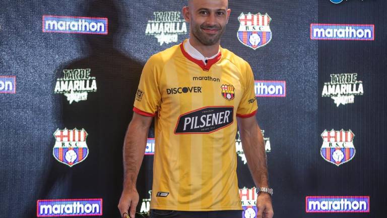 Javier Mascherano participa en la Noche Amarilla de Barcelona