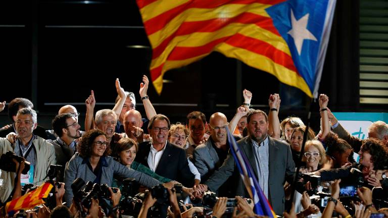 Mas: consulta independentista fue "rebelión democrática"