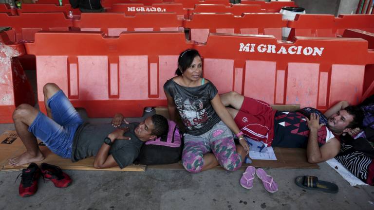 Cuba pide solución &quot;rápida&quot; para miles de migrantes varados