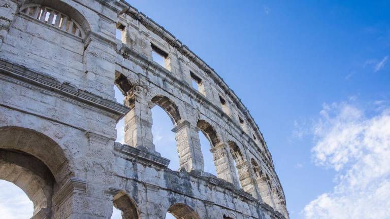 Imagen del Coliseo de Roma, construido hace casi dos mil años.