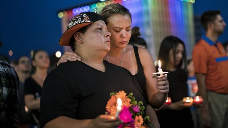 Se reabre debate ante límites de gays para donar sangre