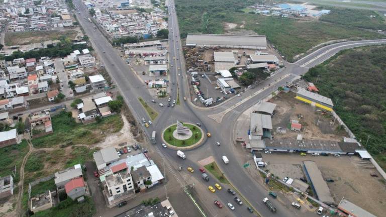 En Manta el dinero circulante es mayor que en otras localidades. Las ciudadelas cerradas se han multiplicado.