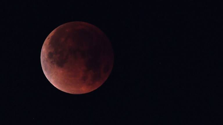 La Luna y Marte ofrecen un espectáculo el viernes