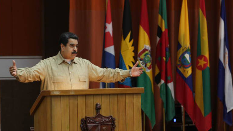 Maduro en reunión de ALBA, que tratará crisis venezolana