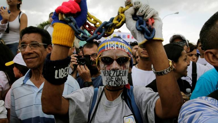 Venezuela: al menos 39 detenidos y 20 heridos, según ONG