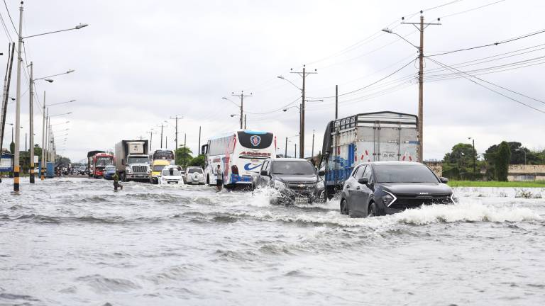 Costa de Ecuador entra en etapa de transición por El Niño: lluvias aumentarán en las próximas semanas