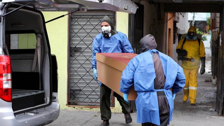 Ascienden a 101.751 los contagios y 6.083 los muertos oficiales por COVID-19 en Ecuador