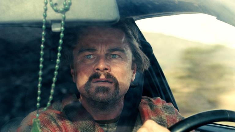 Reseña | ‘Una batalla tras otra’: Acción, sátira y tragedia