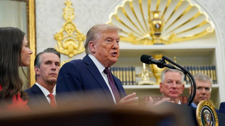 Trump asegura que 11 'terroristas' del Tren de Aragua murieron en ataque a barco