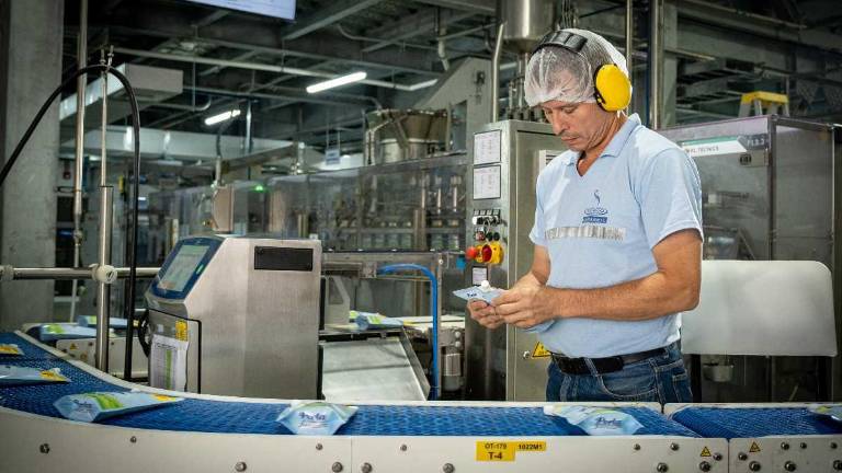 Industrias ecuatorianas tienen planes de inversiones para mejorar la competitividad