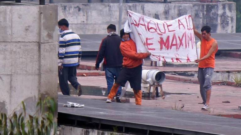 Presos firman acuerdo de paz en cárcel de Turi donde hubo masacres