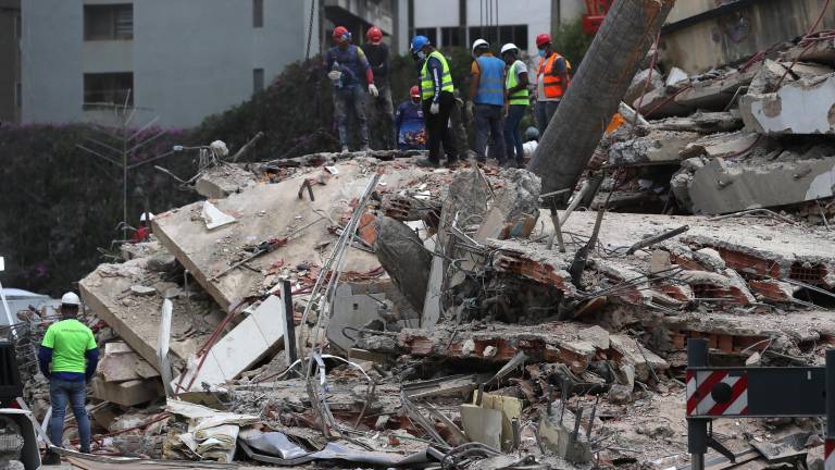 Sube a 2.645 el número de fallecidos por el doble terremoto en Venezuela