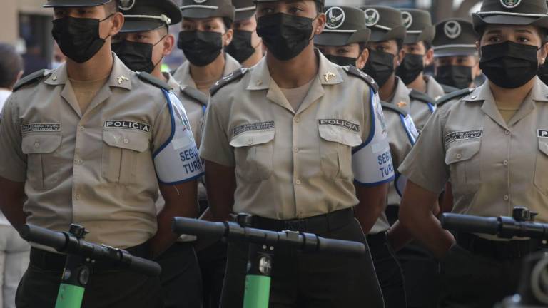 Ecuador abrió 2.205 vacantes para convertirse en policía