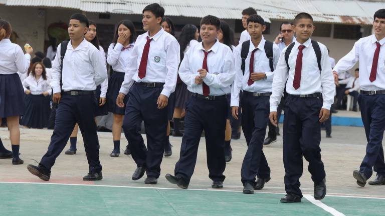 Ministerio de educación oficializa lineamientos en régimen Costa-Galápagos, ¿qué deben cumplir los planteles?