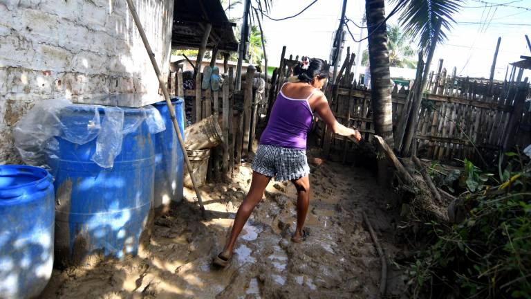 Ecuador extiende el estado de emergencia por lluvias de 8 a 12 provincias, luego de reportar 44 muertes