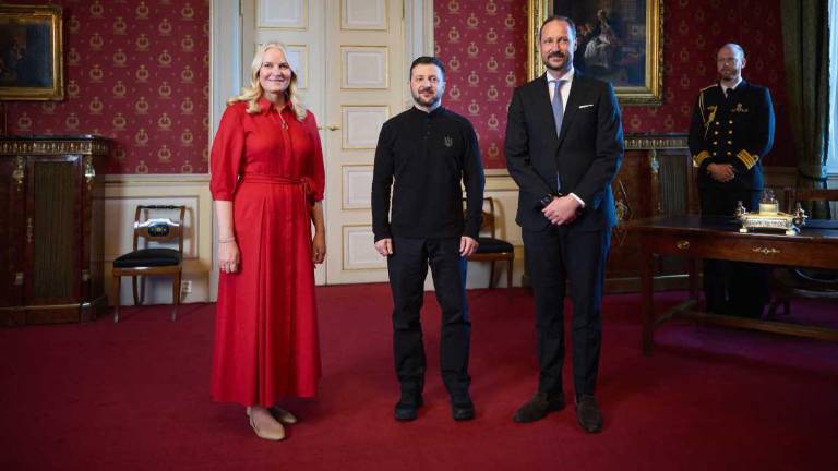 La princesa Noruega Mette-Marit fue puesta en reposo por su enfermedad pulmonar