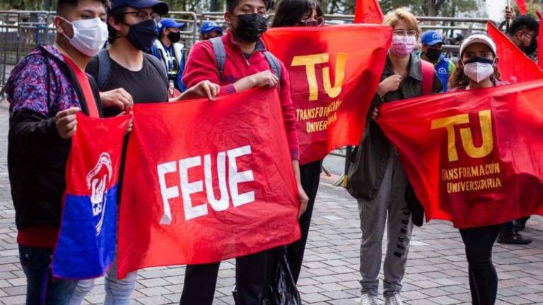 Federación de Estudiantes Universitarios convocan a protestas contra recorte presupuestario