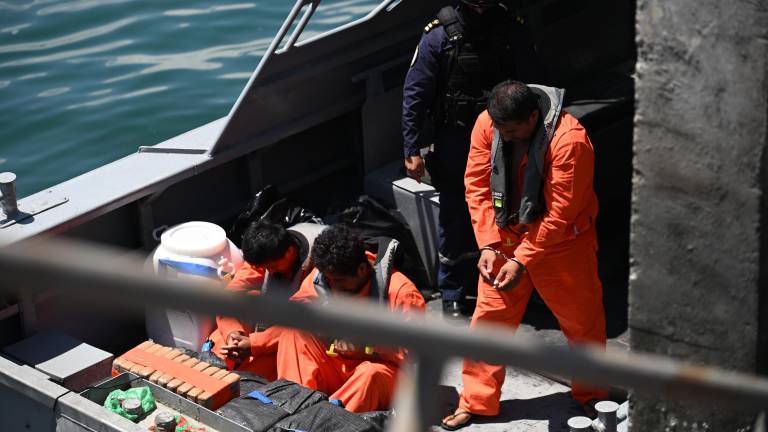 Ecuador y EE.UU. decomisan cerca de dos toneladas de droga y detienen a cinco personas