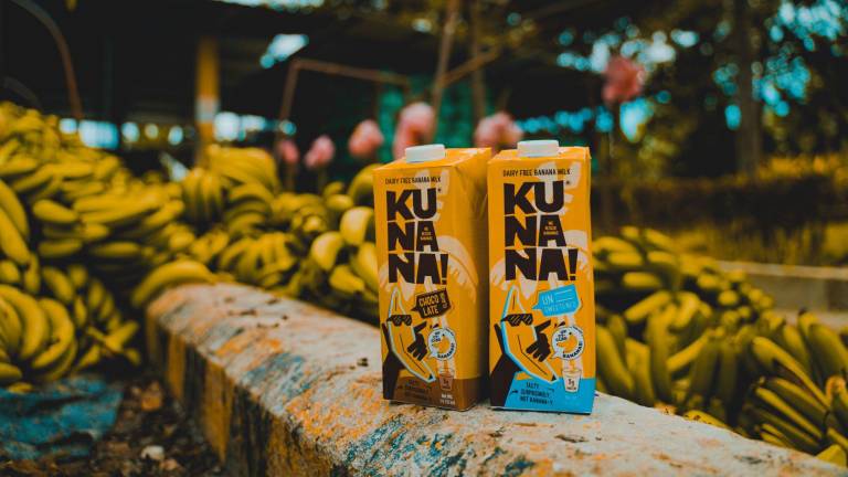 Kunana busca prevenir el descarte de bananas y apoyar a los agricultores locales.