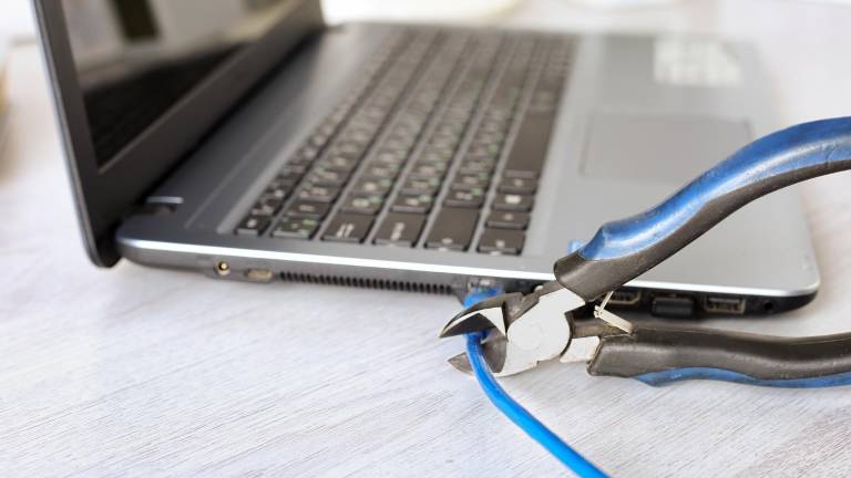 Conflicto Telconet y Gobierno: ¿Podría Ecuador quedarse sin internet?