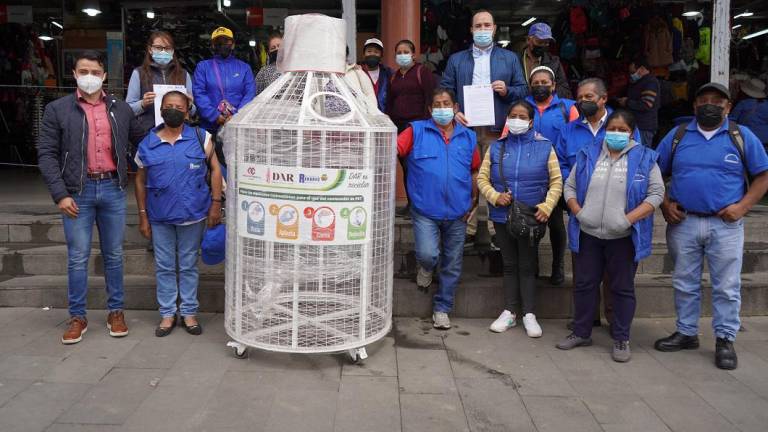 Alrededor de 200 familias refuerzan el reciclaje inclusivo en Cuenca