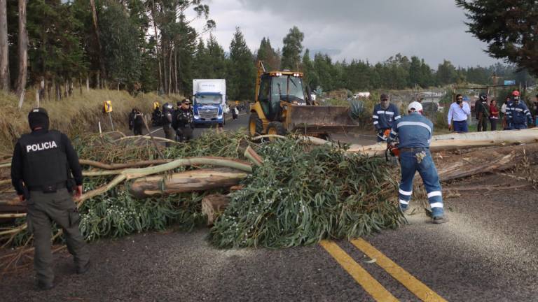 Cierre de vías por paro nacional en Ecuador: estas son las últimas rutas bloqueadas, este lunes 20 de octubre