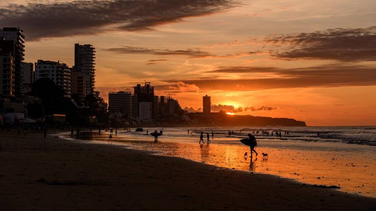 ¿En qué lugares de Ecuador el feriado del 10 de agosto durará cuatro días?