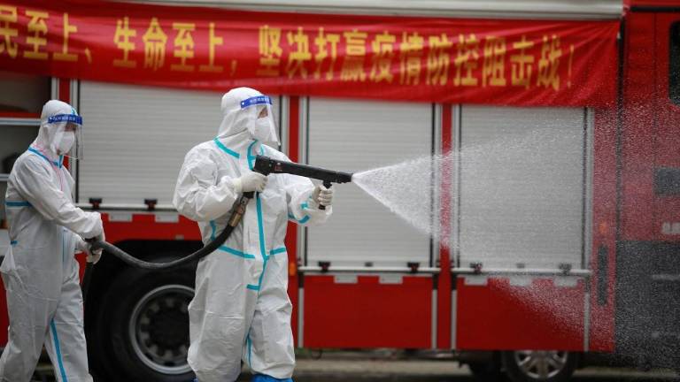 China cierra uno de los principales puertos del mundo por contagio de COVID-19