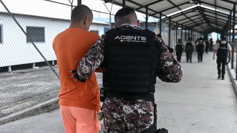 ADN impulsa enmienda constitucional para que presos dejen de ser un grupo prioritario