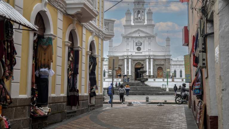 El sector industrial que comenzó en Quito experimentó una ola de mudanzas.