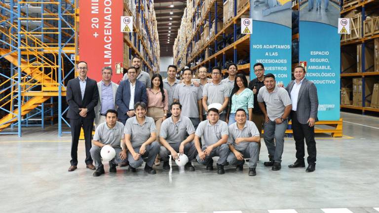 Inauguran centro de distribución de repuestos en Guayaquil