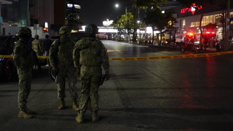 FBI se suma a la investigación en torno al atentado con coche bomba que dejó un muerto en Guayaquil