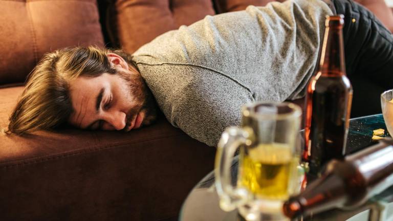 ¿Adiós al chuchaqui? Crean gel que evita intoxicación aguda por alcohol