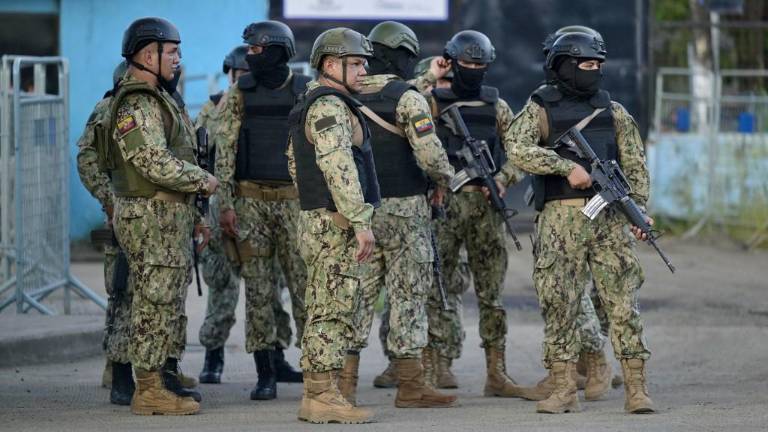 Reportan enfrentamientos entre cuatro pabellones de la Penitenciaría: explosiones y disparos