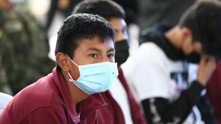 Ecuador suma 2.415 nuevos casos de covid-19 en un día y acumula 930.115