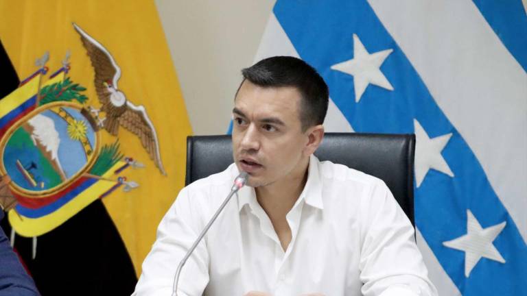 Daniel Noboa, presidente de la República, planifica una consulta popular sobre las Fuerzas Armadas y la reforma del sistema judicial.