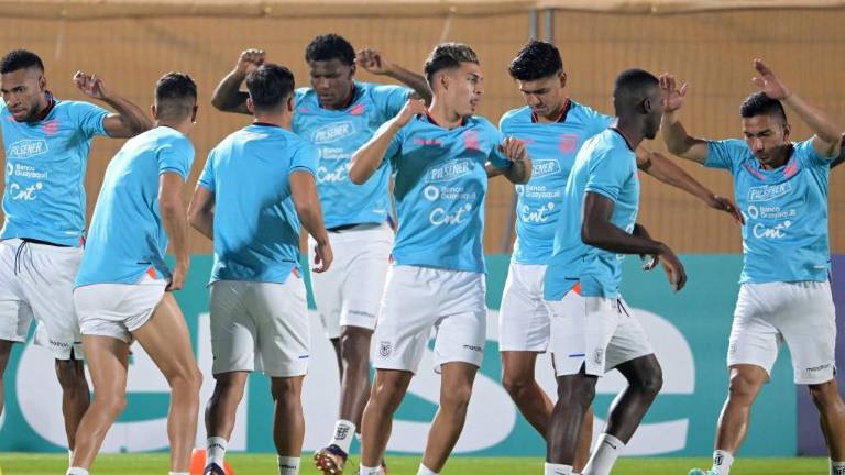 Ecuador esconde sus cartas a dos días de abrir el Mundial en Catar