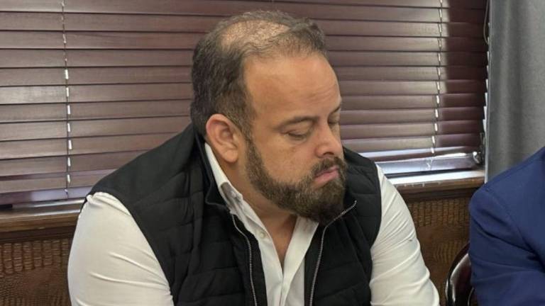 Xavier Jordán se presenta en el Consulado de Ecuador en Miami por caso de Villavicencio